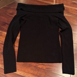 Wilfred Classic Black Off-Shoulder Sweater